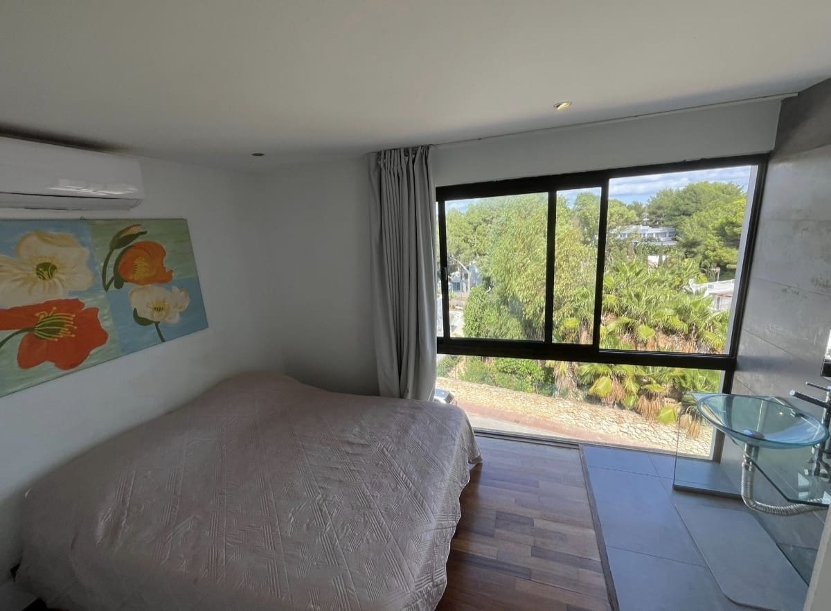 3 soveværelse Lejlighed til salg i Roca Llisa med swimmingpool garage - € 625.000 (Ref: 9625769)