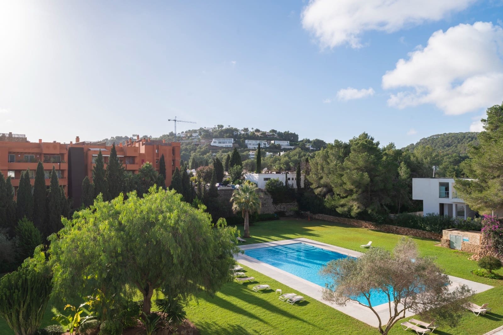 3 Zimmer Apartment zu verkaufen in Roca Llisa mit Pool Garage - 625.000 € (Ref: 9625769)