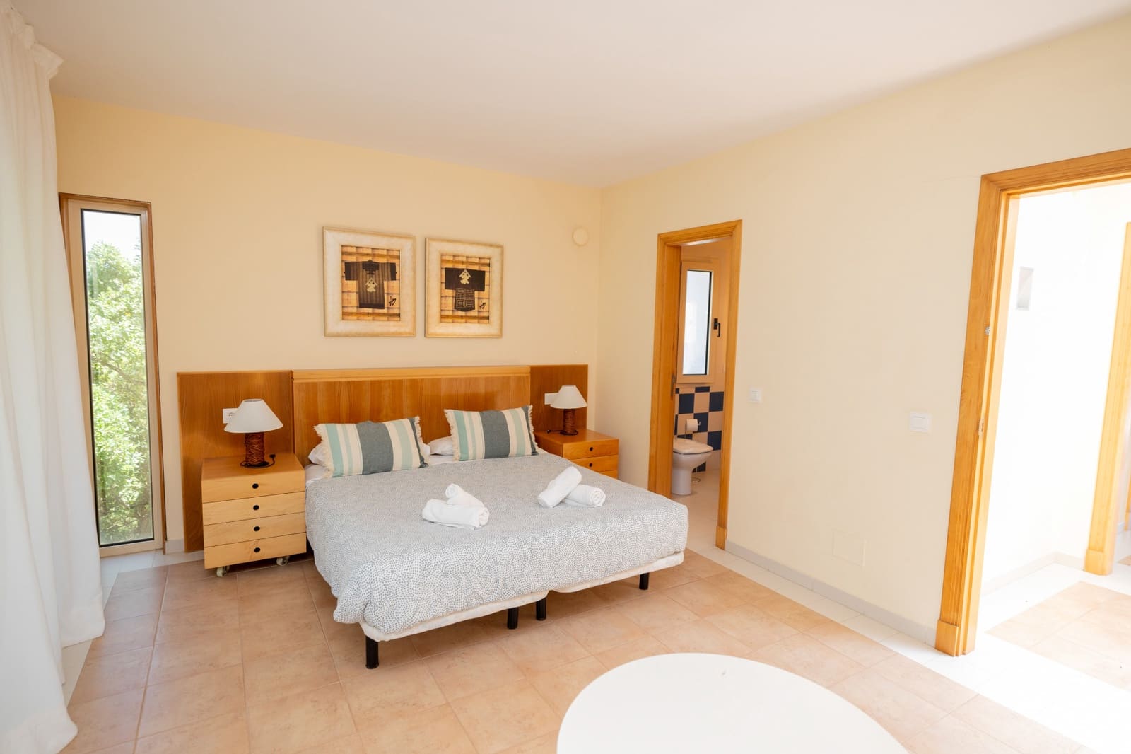 6 bedroom Villa for sale in Tarifa - € 1,950,000 (Ref: 9627632)