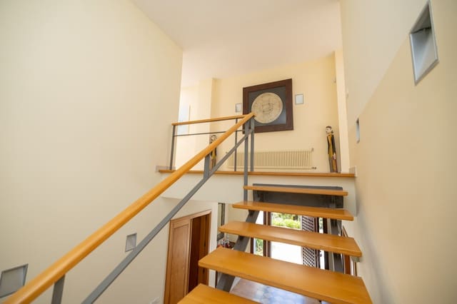 6 bedroom Villa for sale in Tarifa - € 1,950,000 (Ref: 9627632)