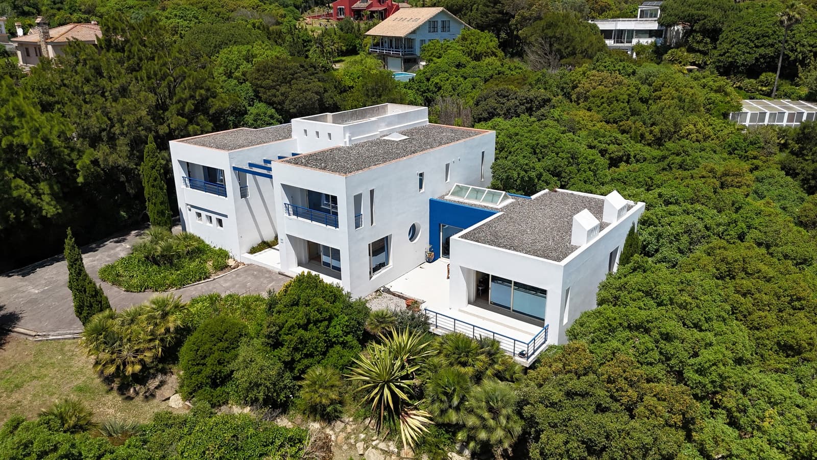 6 bedroom Villa for sale in Tarifa - € 1,950,000 (Ref: 9627632)