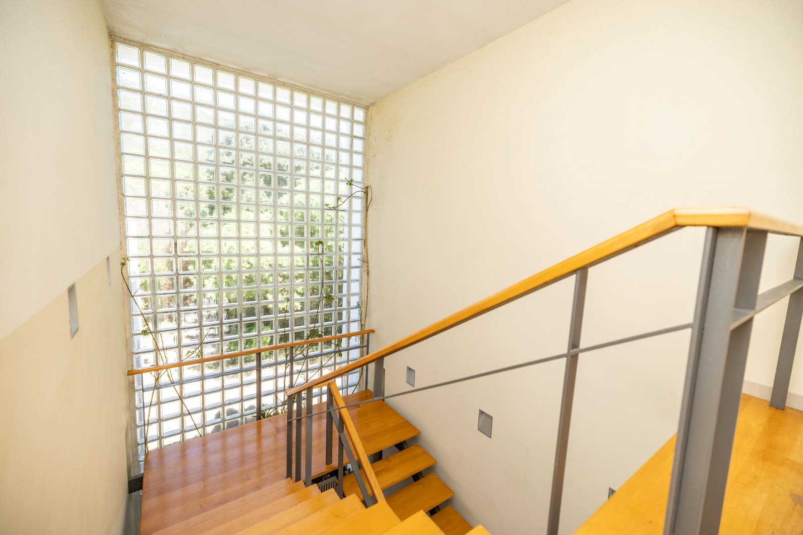 6 bedroom Villa for sale in Tarifa - € 1,950,000 (Ref: 9627632)