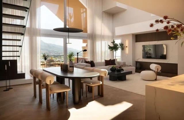 3 slaapkamer Penthouse te koop in Los Naranjos, Marbella met zwembad garage - € 2.695.000 (Ref: 9630081)