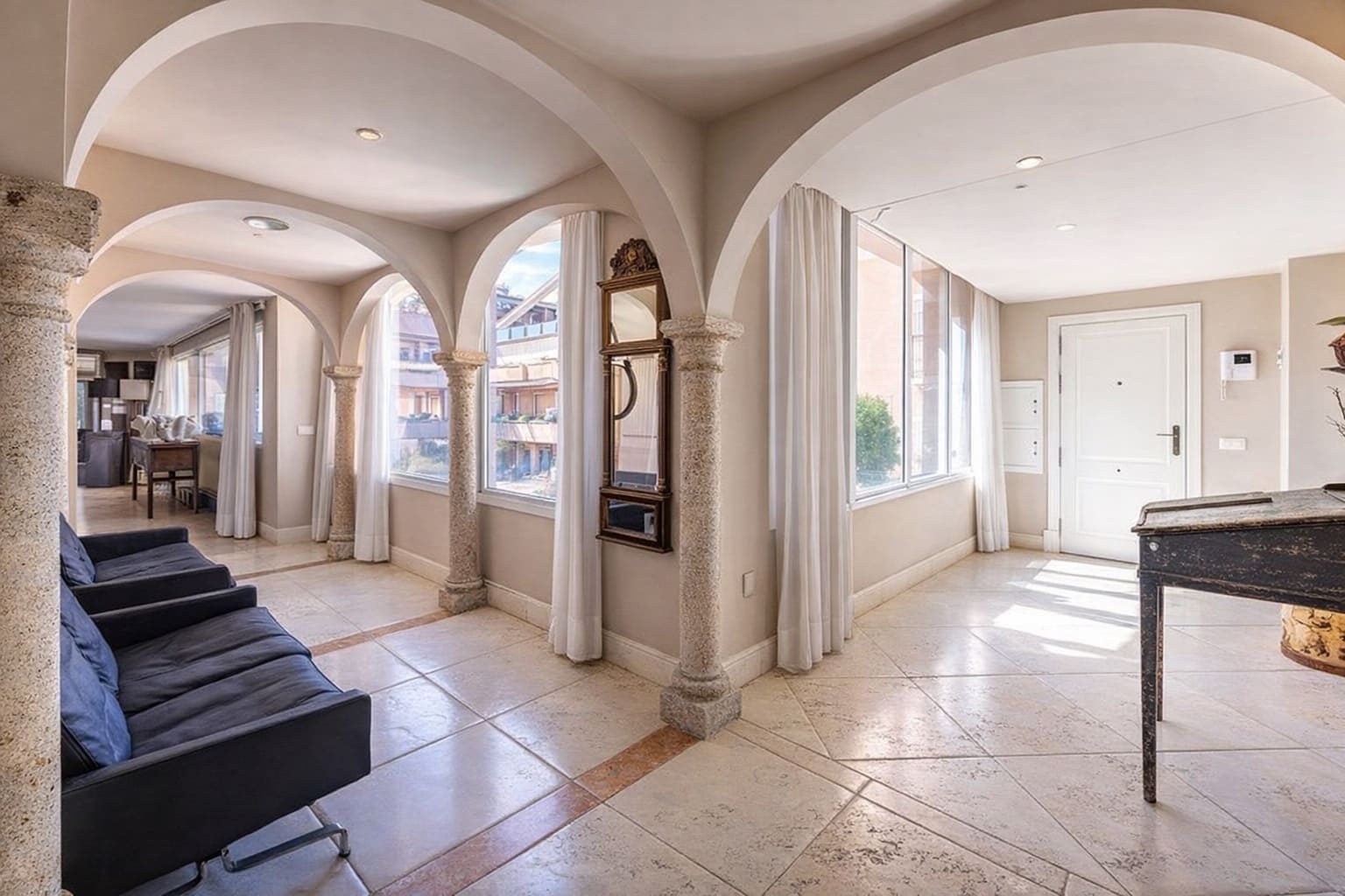 5 makuuhuone Kattohuoneisto myytävänä paikassa Marbella mukana uima-altaan 
autotalli - 3 600 000 € (Ref: 9634369)