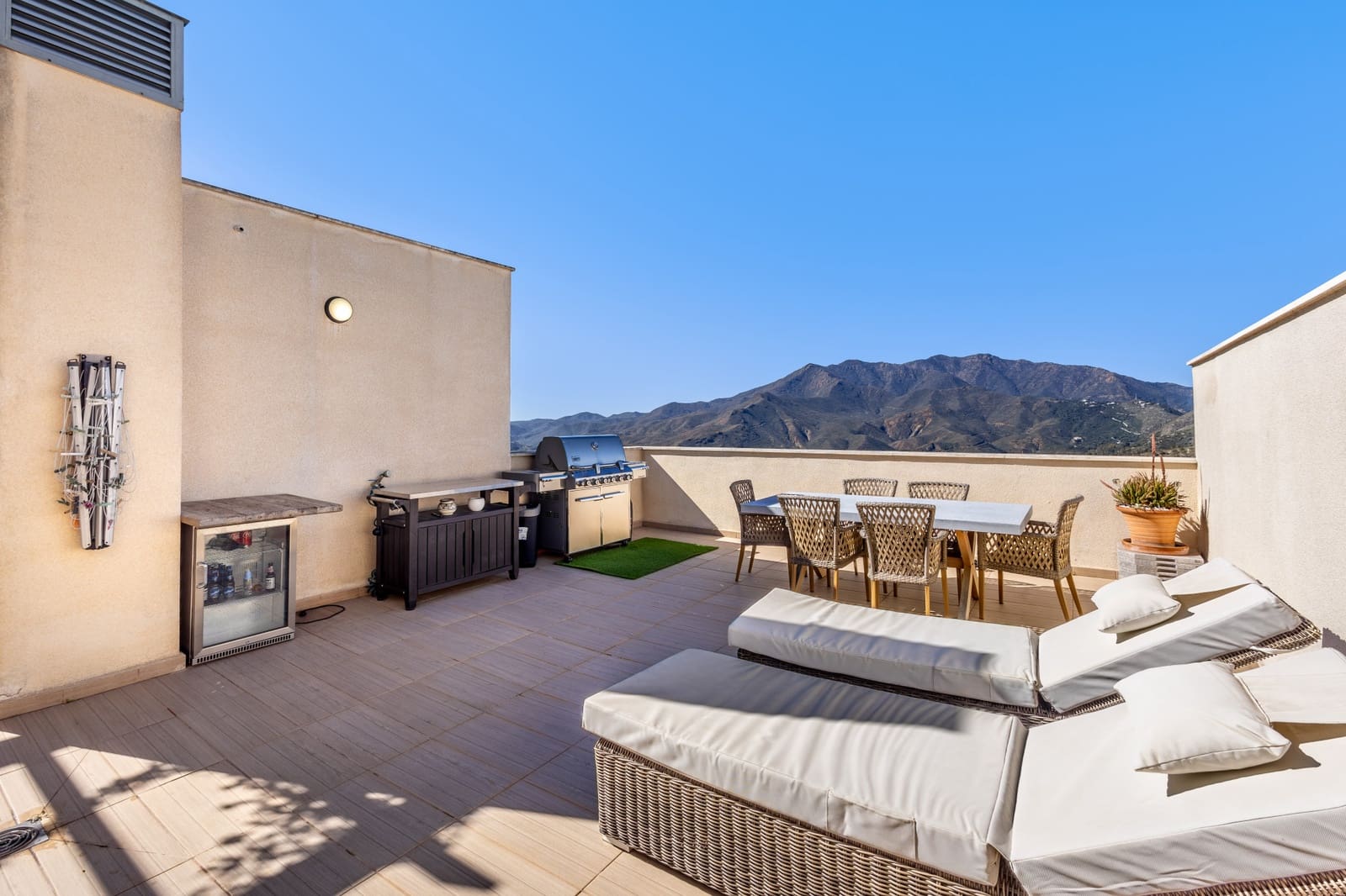 3 slaapkamer Penthouse te koop in Alhaurin Golf met zwembad garage - € 410.000 (Ref: 9644650)