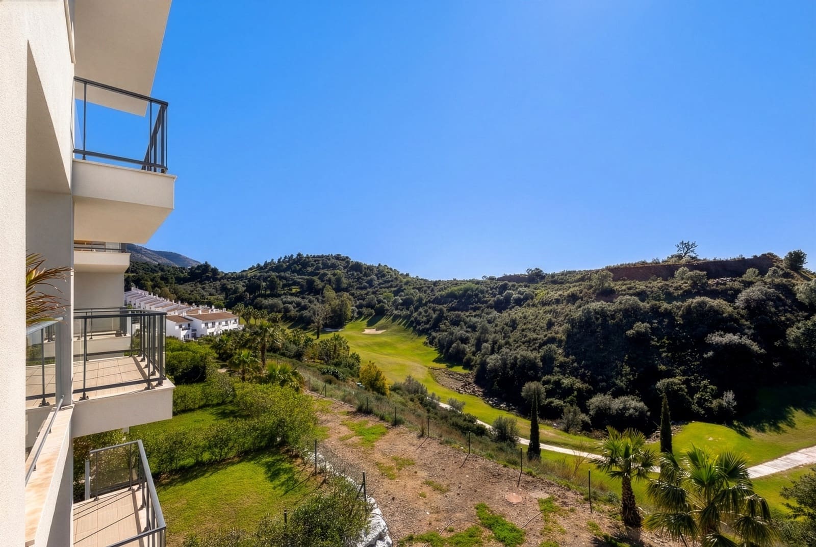 3 slaapkamer Penthouse te koop in Alhaurin Golf met zwembad garage - € 410.000 (Ref: 9644650)