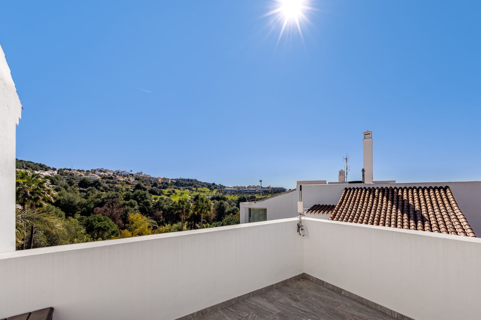 2 slaapkamer Huis te koop in Alhaurin Golf met zwembad garage - € 349.000 (Ref: 9644651)