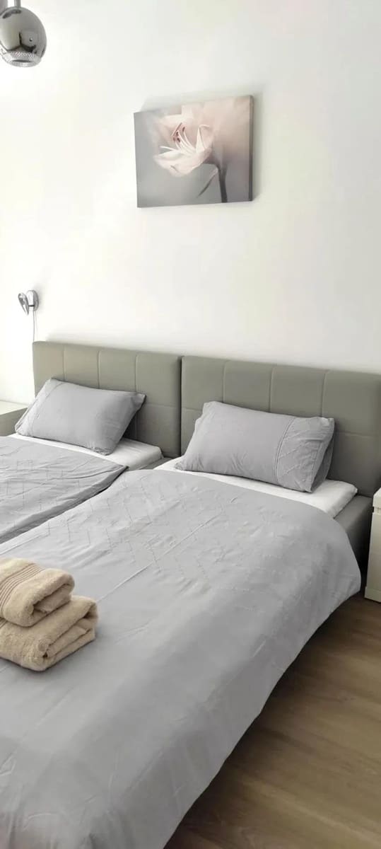 3 Zimmer Apartment zu verkaufen in Mijas Costa mit Pool Garage - 599.500 € (Ref: 9647999)