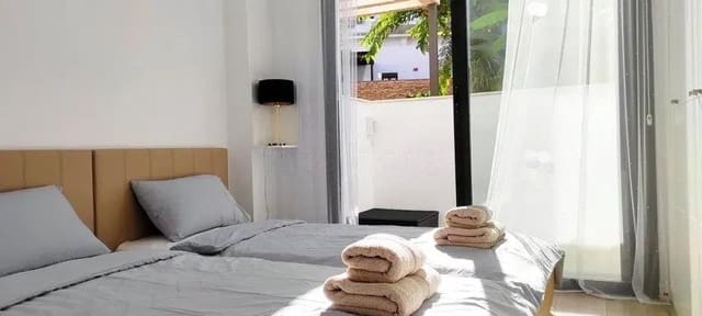 3 Zimmer Apartment zu verkaufen in Mijas Costa, Mijas mit Pool Garage - 599.500 € (Ref: 9647999)