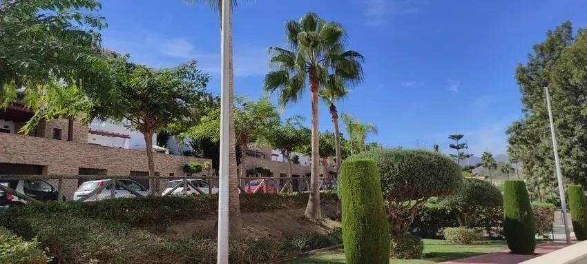 3 sypialnia Apartament na sprzedaż w Mijas Costa z basenem garażem - 599 500 € (Ref: 9647999)