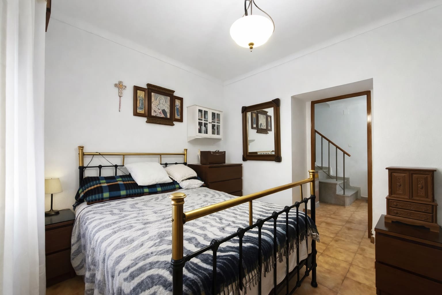 3 makuuhuone Paritalo myytävänä paikassa Alameda - 175 000 € (Ref: 9651824)