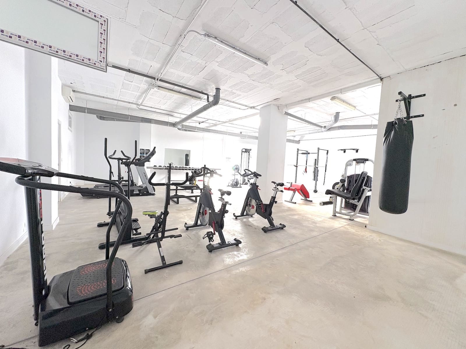 2 sovrum Lägenhet till salu i Torrequebrada med pool garage - 355 000 € (Ref: 9655915)