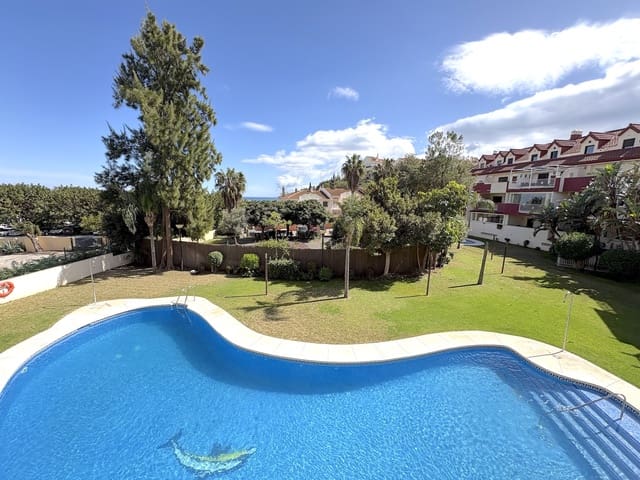 Apartamento de 2 habitaciones en Torrequebrada, Benalmádena en venta con piscina garaje - 355.000 € (Ref: 9655915)