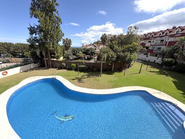 Apartamento de 2 habitaciones en Torrequebrada, Benalmádena en venta con piscina garaje - 355.000 € (Ref: 9655915)