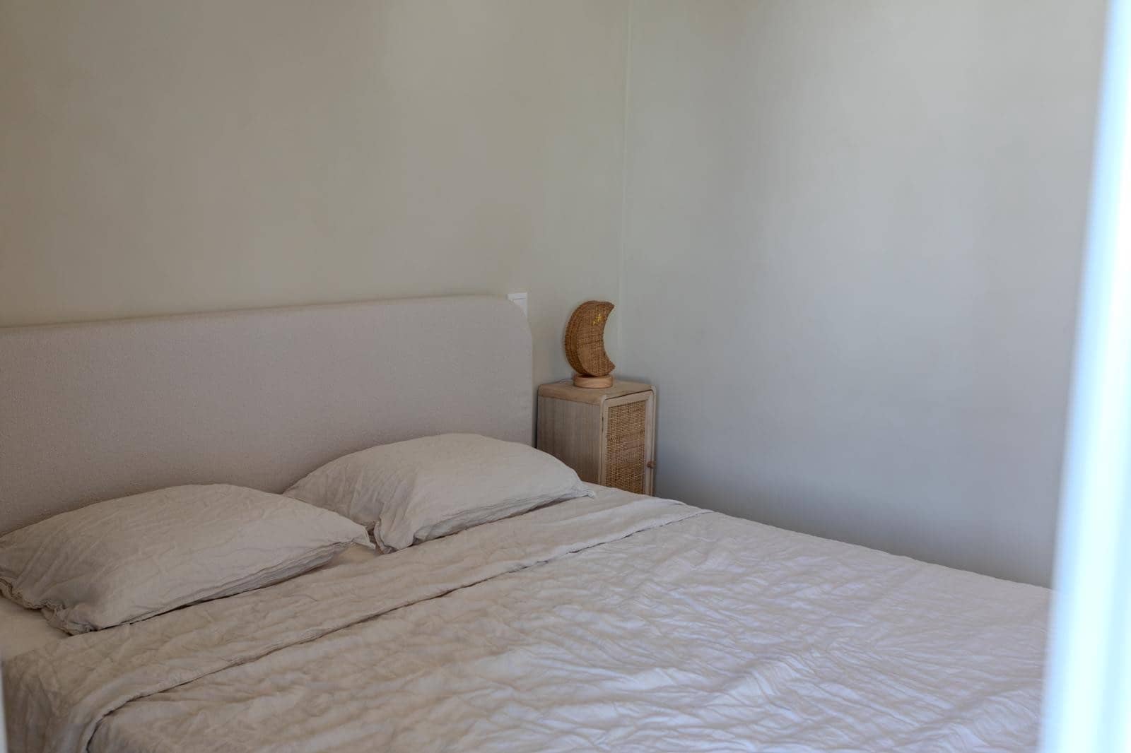 3 chambre Appartement à vendre à Estepona avec piscine garage - 590 000 € (Ref: 9670357)