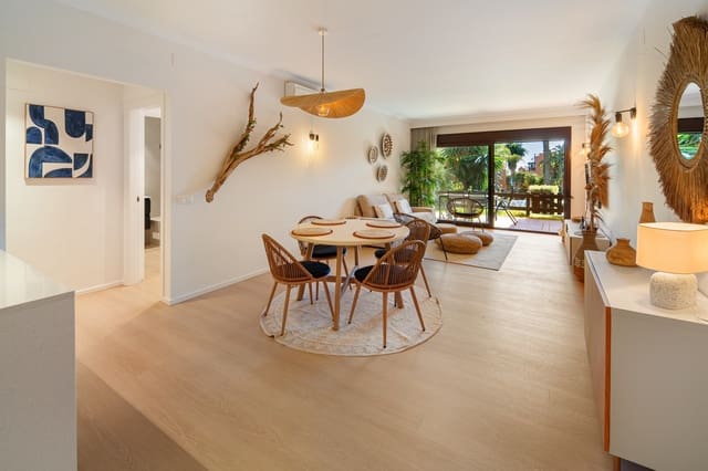 2 quarto Apartamento para venda em Buenas Noches, Estepona com piscina garagem - 449 000 € (Ref: 9670361)