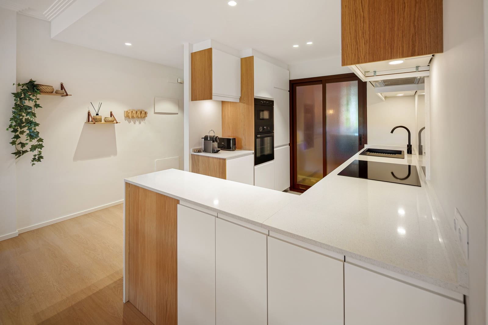 2 Zimmer Apartment zu verkaufen in Buenas Noches mit Pool Garage - 449.000 € (Ref: 9670361)