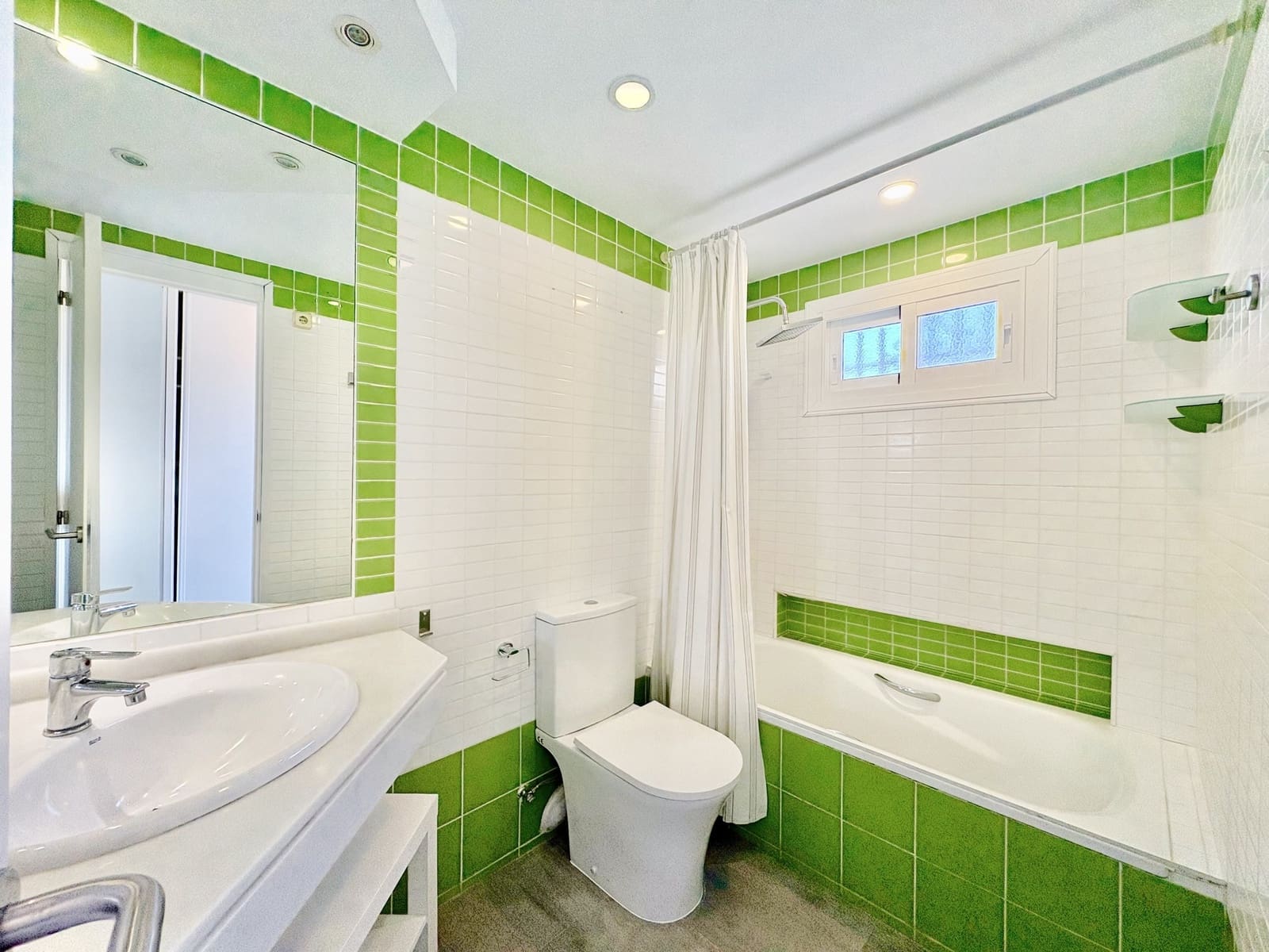 2 camera da letto Appartamento in vendita in Calahonda con piscina garage - 289.000 € (Rif: 9677117)