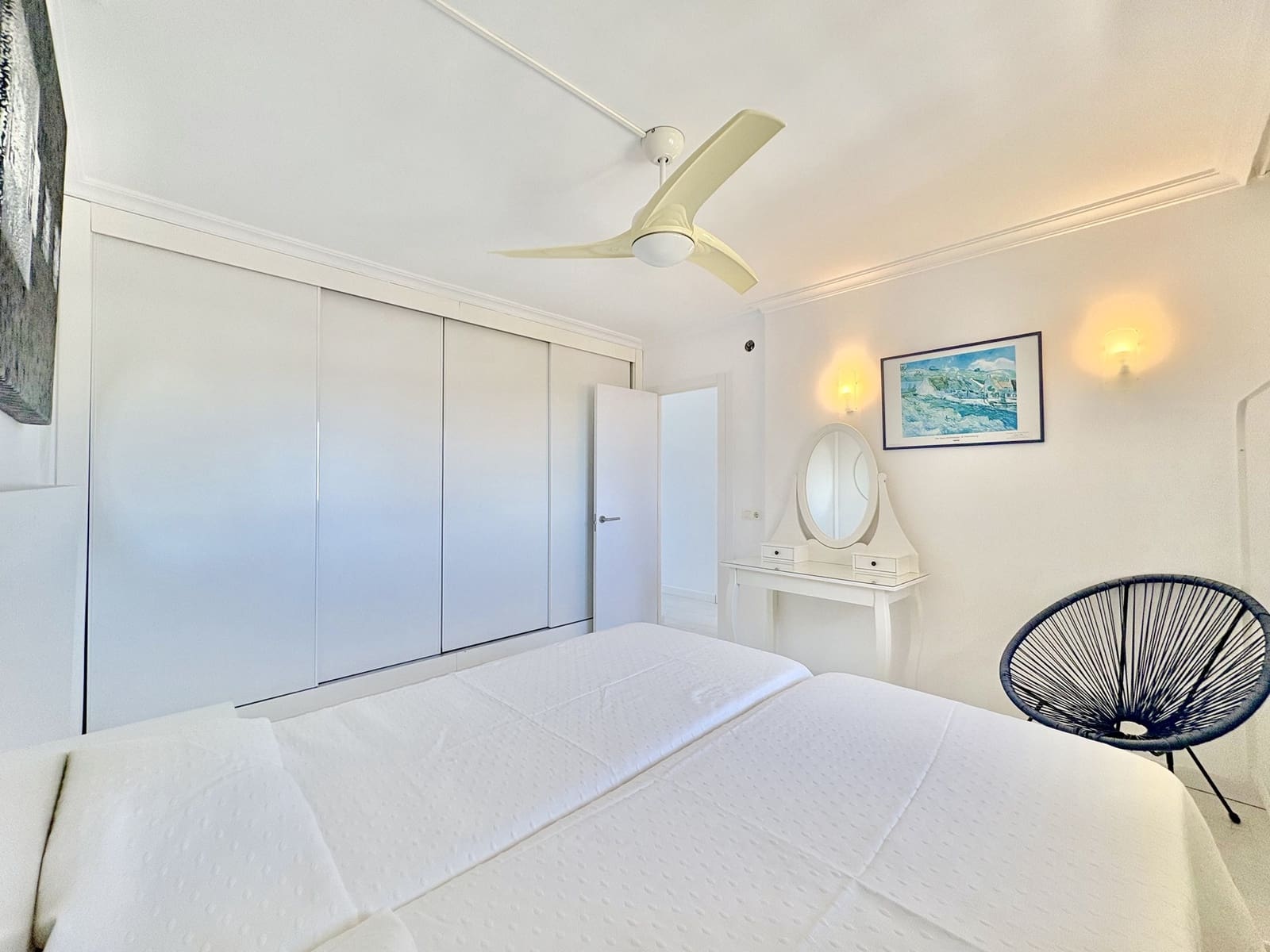 2 bedroom Apartment for sale in Calahonda with pool garage - € 315,000 (Ref: 9677117)