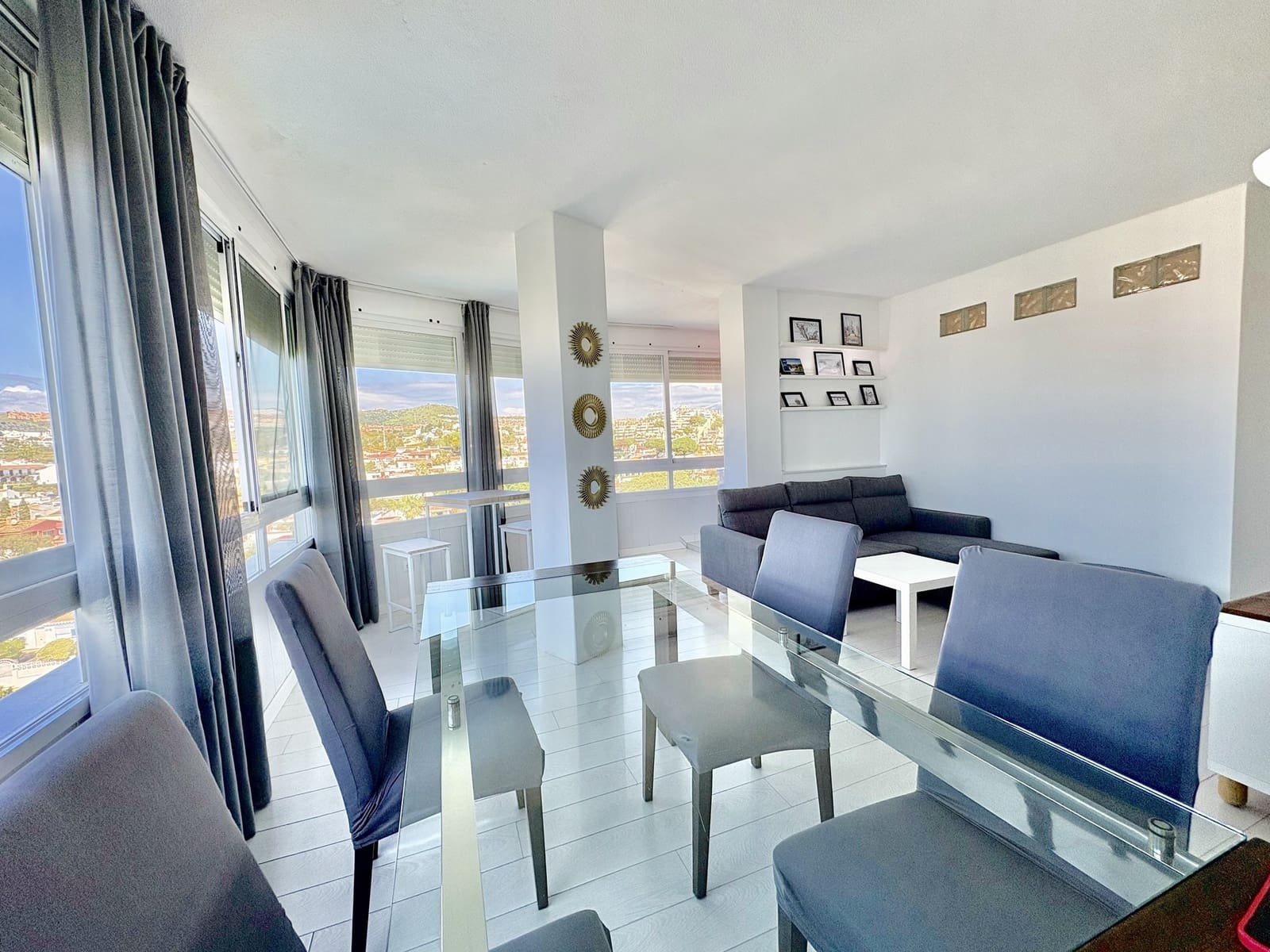 2 bedroom Apartment for sale in Calahonda with pool garage - € 315,000 (Ref: 9677117)