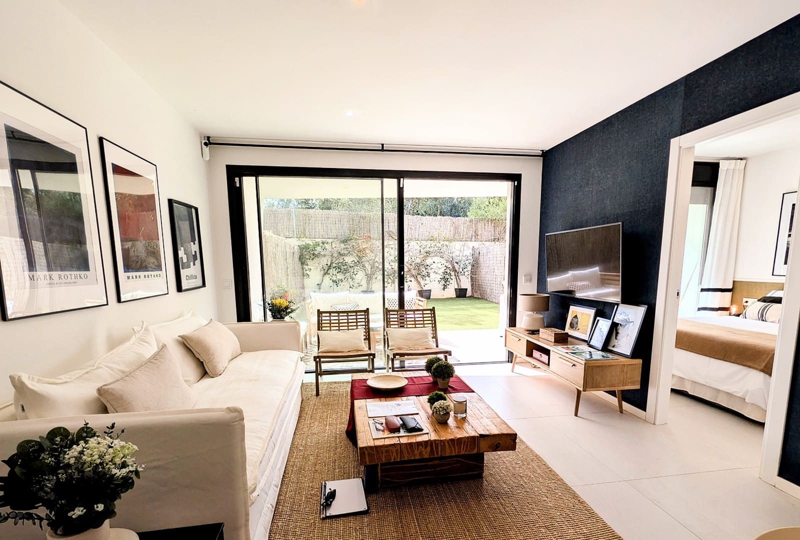 2 sypialnia Apartament na sprzedaż w Sant Antoni de Portmany z basenem garażem - 577 000 € (Ref: 9679736)