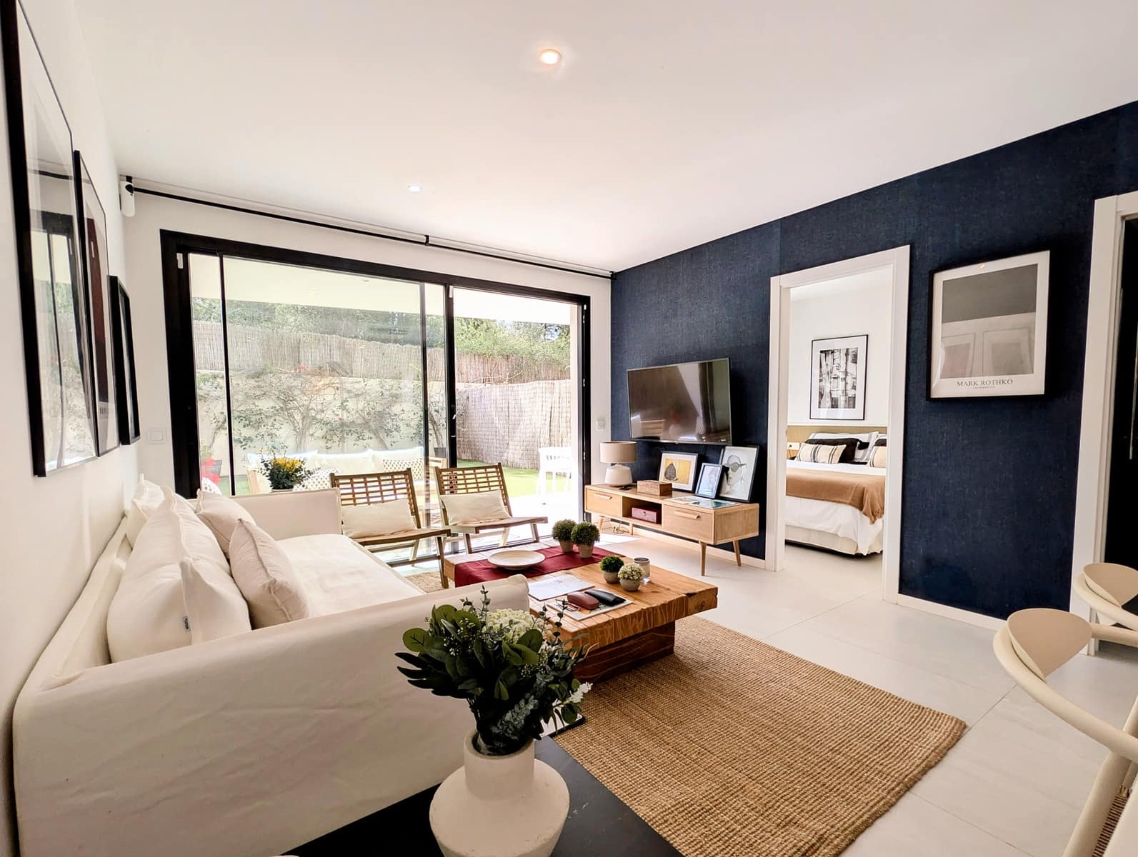 2 sypialnia Apartament na sprzedaż w Sant Antoni de Portmany z basenem garażem - 577 000 € (Ref: 9679736)