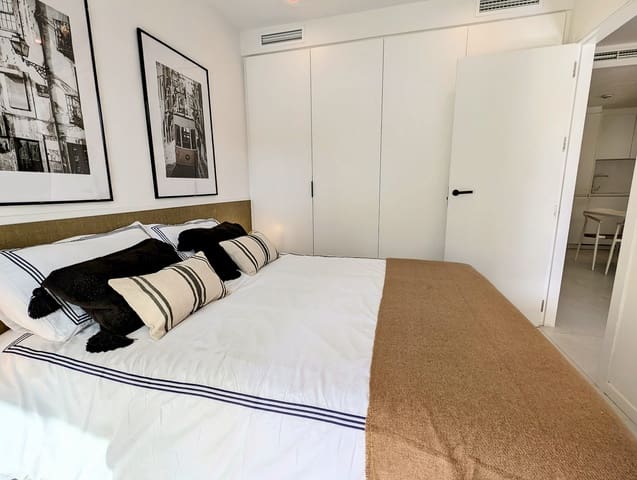 2 camera da letto Appartamento in vendita in Sant Antoni de Portmany con piscina garage - 555.000 € (Rif: 9679736)