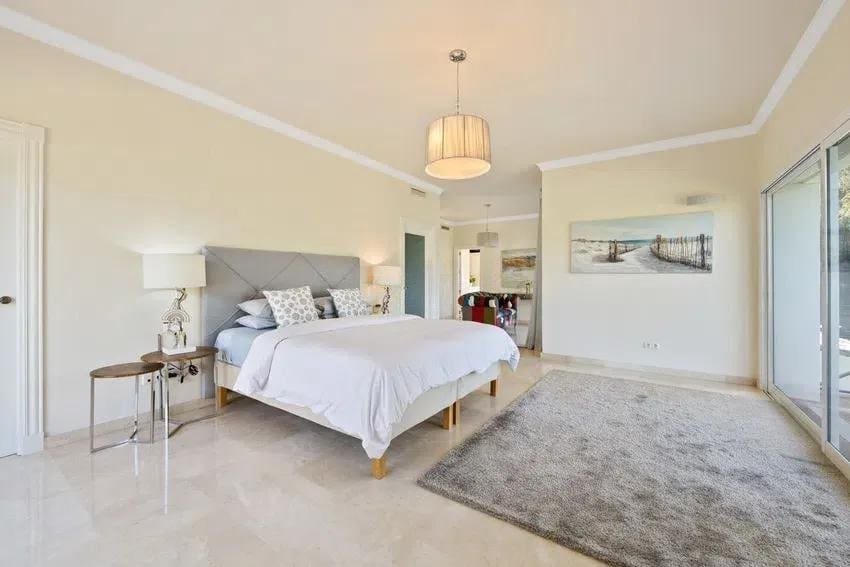 5 bedroom Villa for sale in Istan with pool garage - € 2,795,000 (Ref: 9695241)