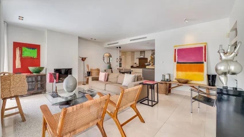 3 makuuhuone Huvila myytävänä paikassa Marbella mukana uima-altaan 
autotalli - 1 995 000 € (Ref: 9695242)