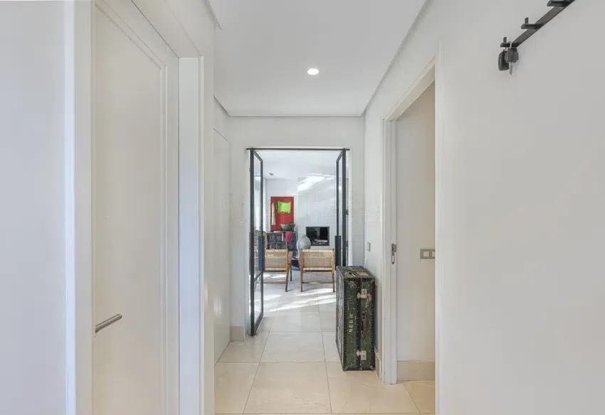 3 makuuhuone Huvila myytävänä paikassa Marbella mukana uima-altaan 
autotalli - 1 995 000 € (Ref: 9695242)