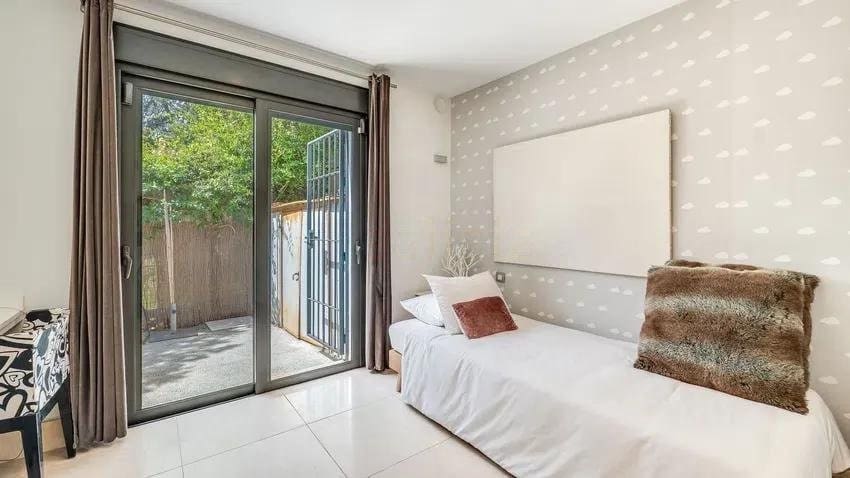 3 makuuhuone Huvila myytävänä paikassa Marbella mukana uima-altaan 
autotalli - 1 995 000 € (Ref: 9695242)