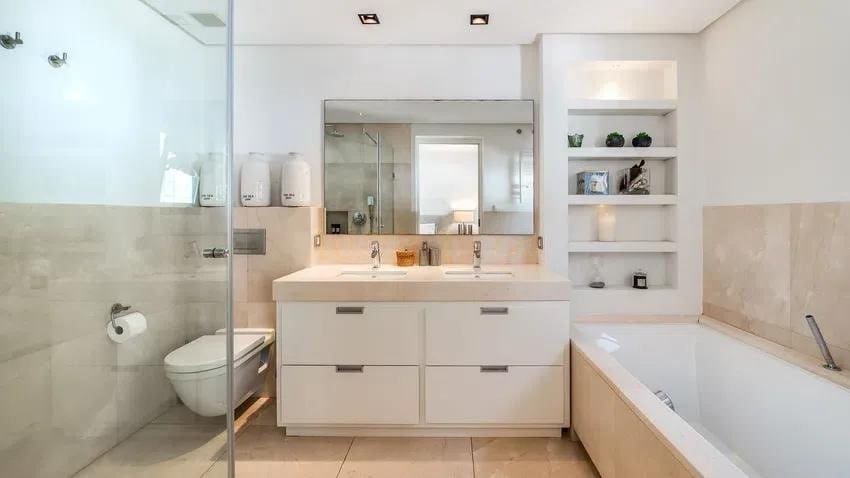 3 makuuhuone Huvila myytävänä paikassa Marbella mukana uima-altaan 
autotalli - 1 995 000 € (Ref: 9695242)