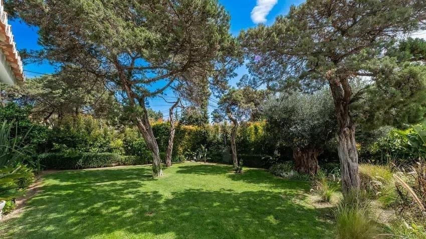 3 makuuhuone Huvila myytävänä paikassa Marbella mukana uima-altaan 
autotalli - 1 995 000 € (Ref: 9695242)