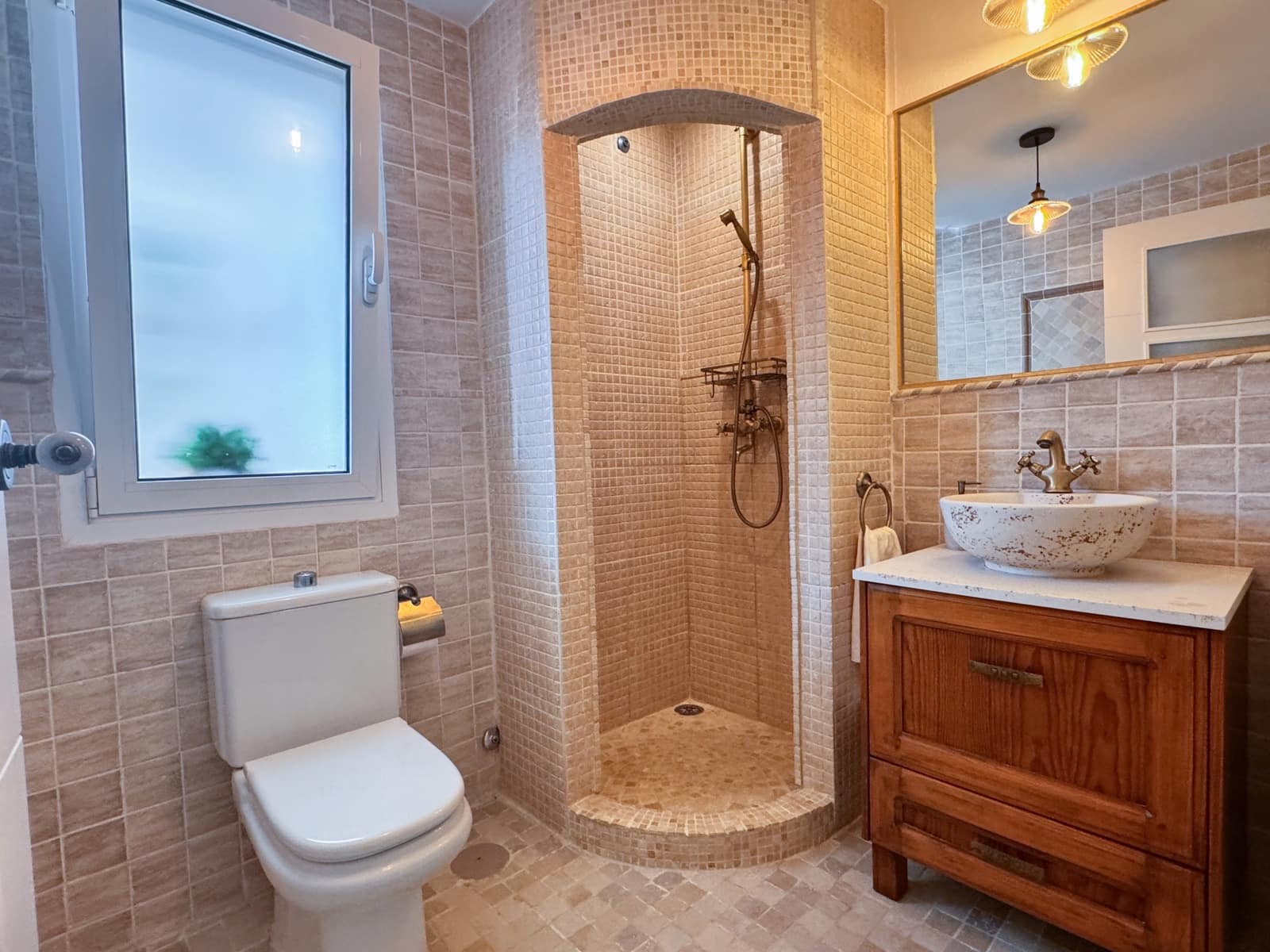 3 soveværelse Semi-Rækkehus til salg i La Alcaidesa med swimmingpool - € 620.000 (Ref: 9695243)