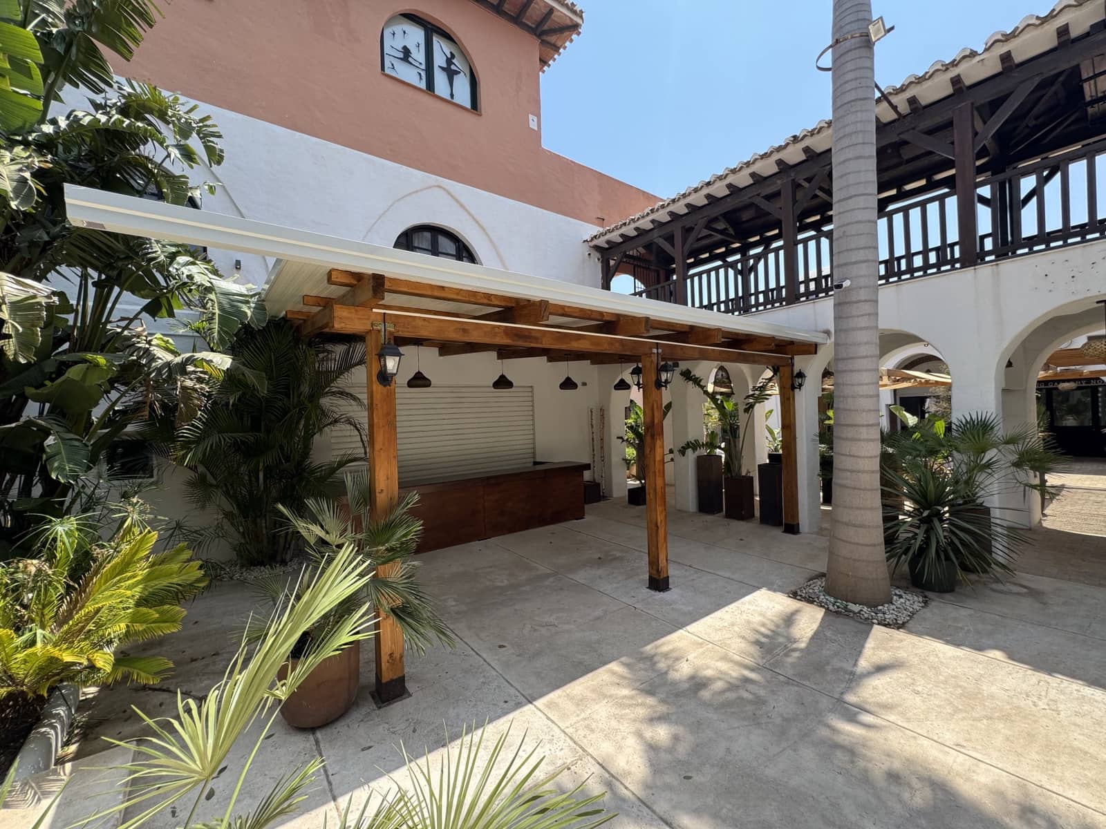 Commerciale in vendita in Calahonda - 349.000 € (Rif: 9701519)