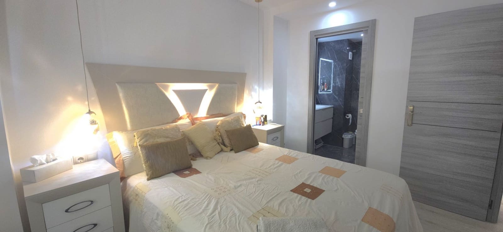 3 soverom Leilighet til salgs i Marbella med garasje - € 595 000 (Ref: 9711898)