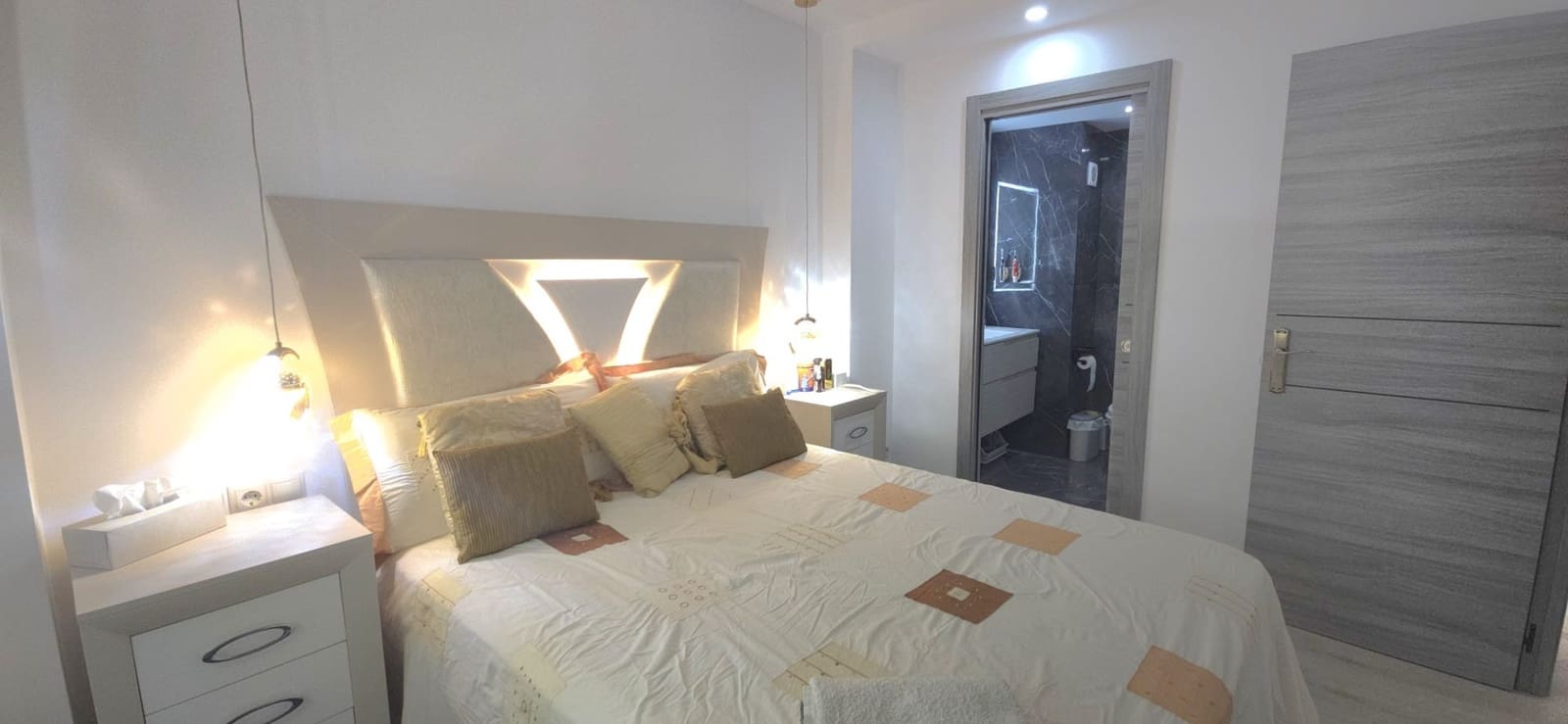 3 soverom Leilighet til salgs i Marbella med garasje - € 595 000 (Ref: 9711898)