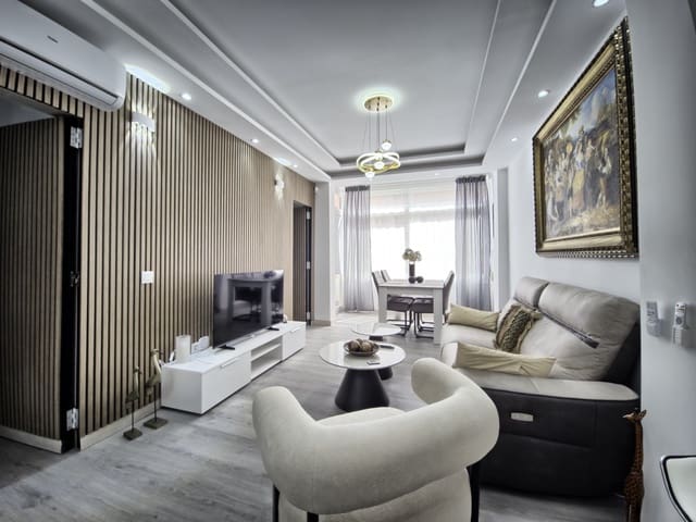 2 sypialnia Apartament na sprzedaż w Marbella z basenem - 450 000 € (Ref: 9711899)