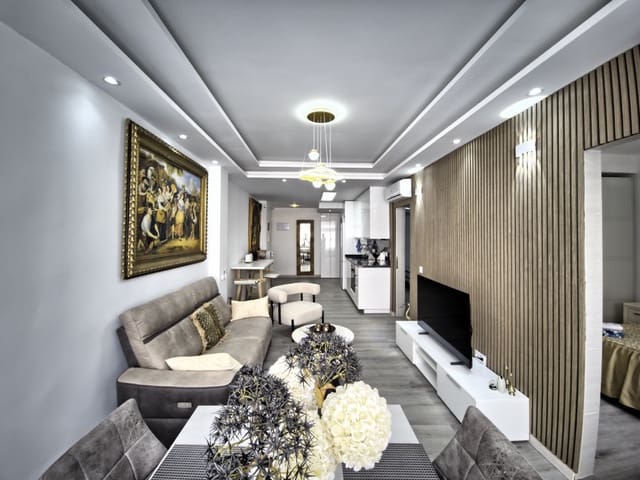 2 sypialnia Apartament na sprzedaż w Marbella z basenem - 450 000 € (Ref: 9711899)