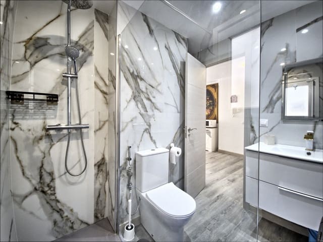 2 sypialnia Apartament na sprzedaż w Marbella z basenem - 450 000 € (Ref: 9711899)