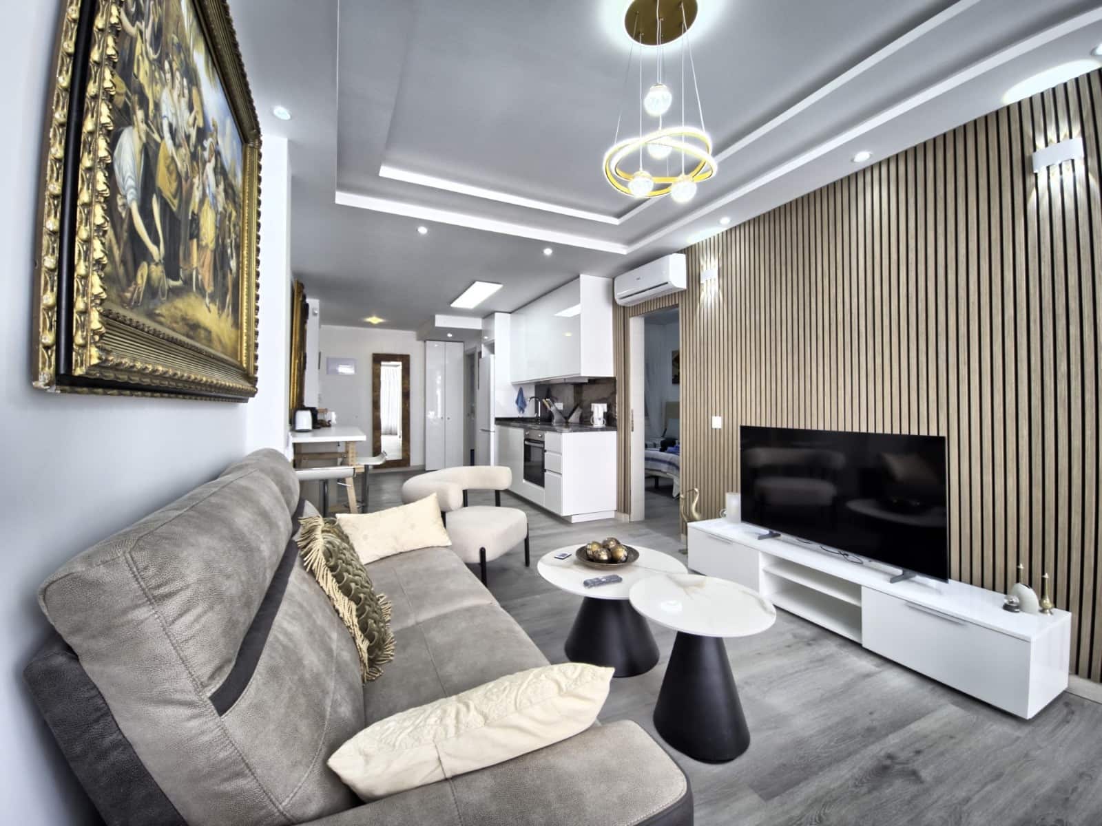 2 sypialnia Apartament na sprzedaż w Marbella z basenem - 450 000 € (Ref: 9711899)