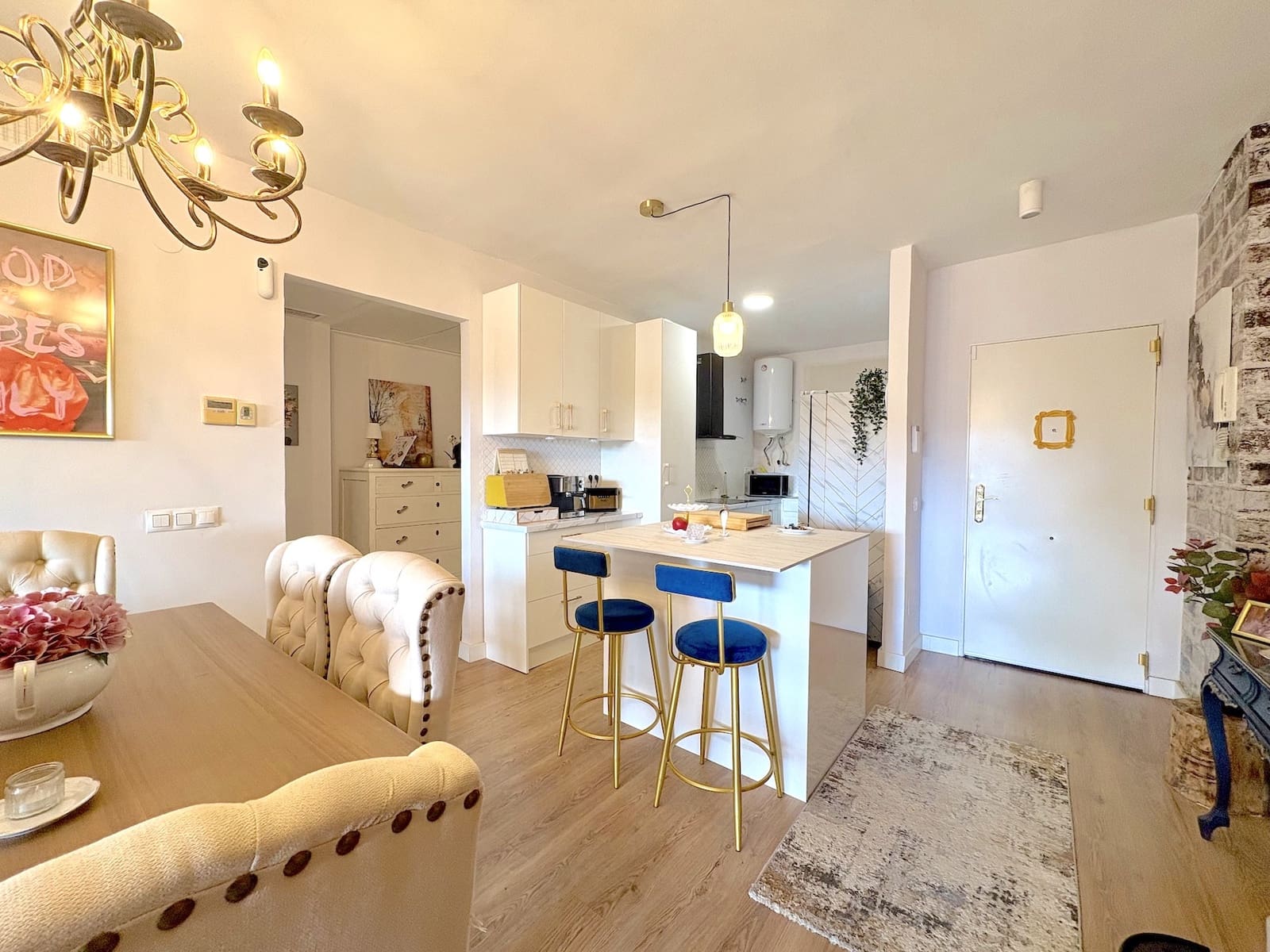 2 bedroom Apartment for sale in Marbella with pool garage - € 367,000 (Ref: 9719813)