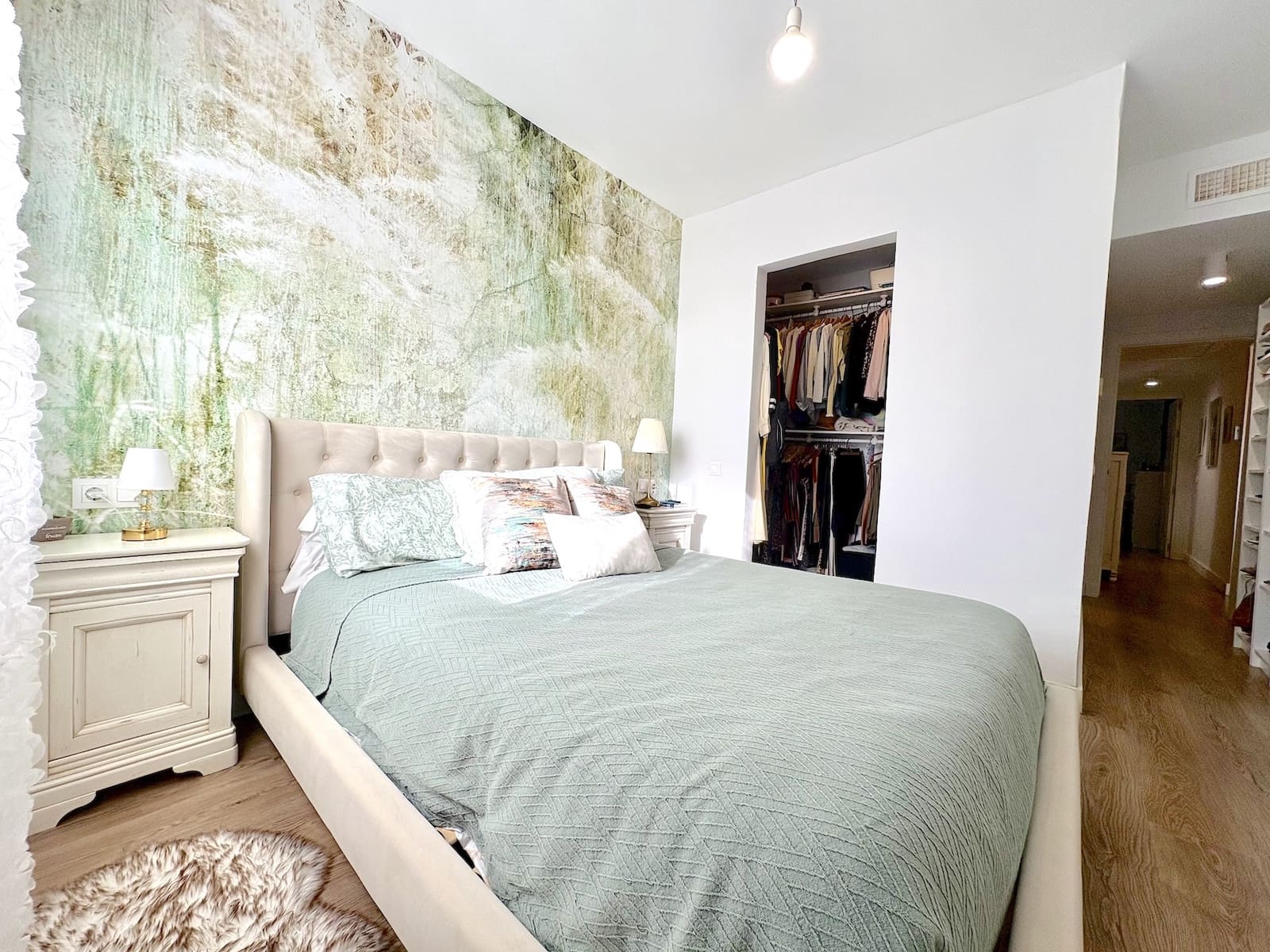 2 bedroom Apartment for sale in Marbella with pool garage - € 367,000 (Ref: 9719813)