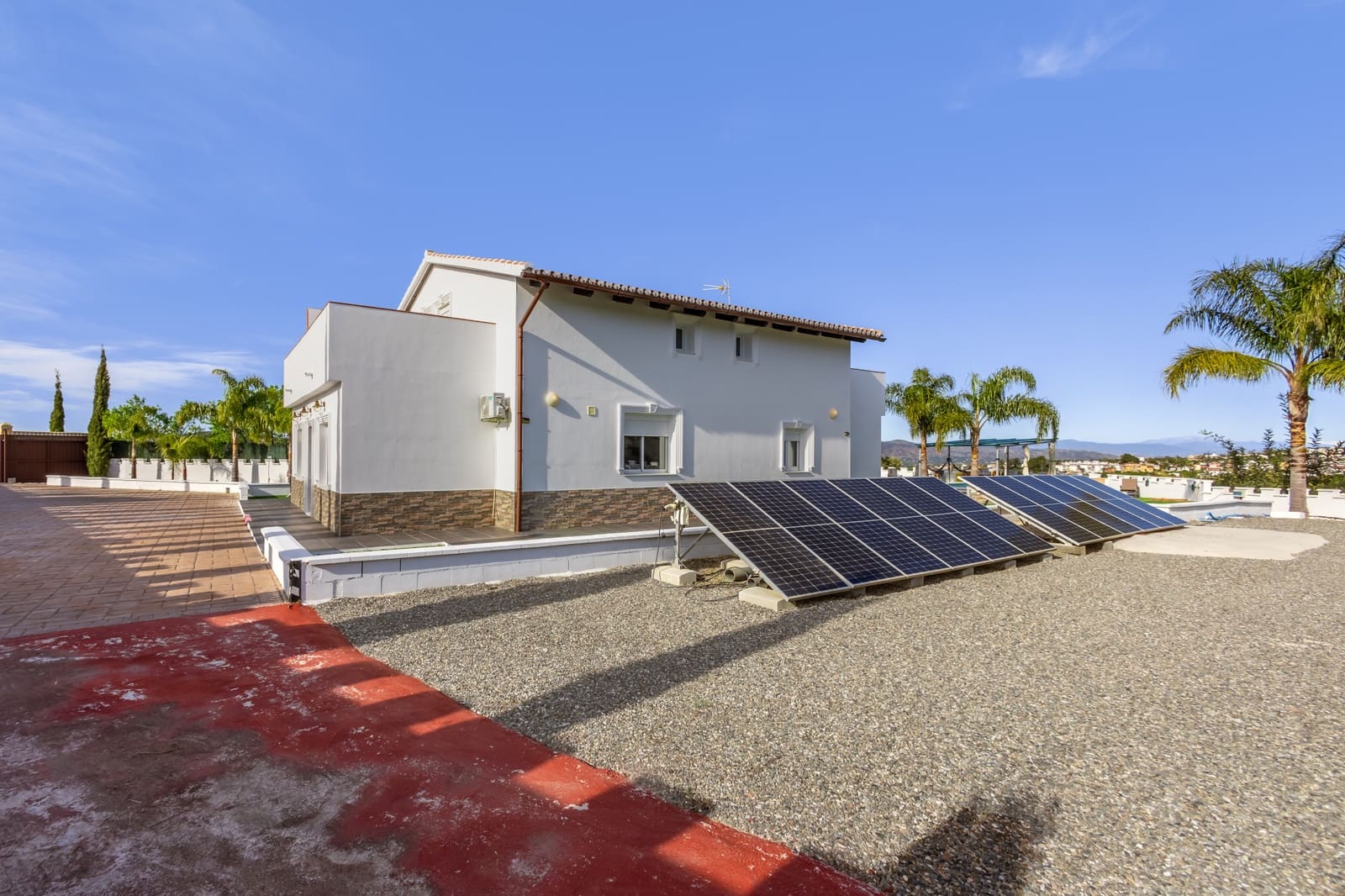 6 bedroom Finca/Country House for sale in Alhaurin el Grande with pool garage - € 755,000 (Ref: 9719814)