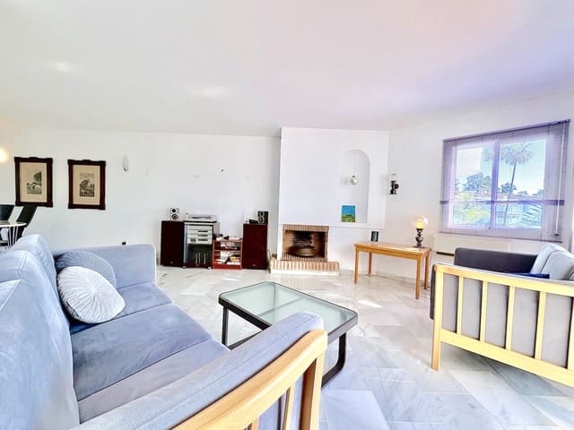 Apartamento de 2 habitaciones en Mijas Costa, Mijas en venta con garaje - 299.000 € (Ref: 9721555)