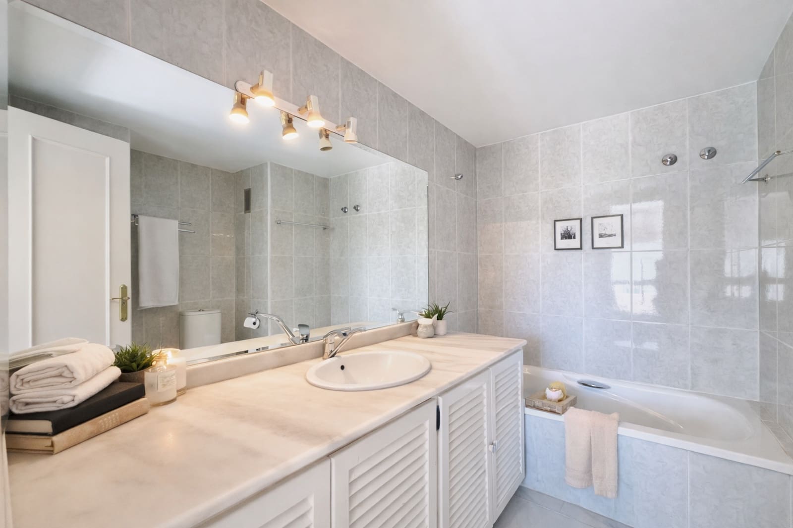 2 quarto Apartamento para venda em Mijas Costa com garagem - 299 000 € (Ref: 9721555)