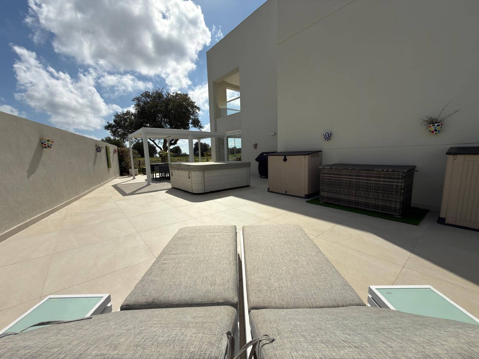 3 slaapkamer Appartement te koop in Sotogrande met zwembad garage - € 659.000 (Ref: 9726573)