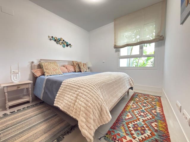 3 Zimmer Apartment zu verkaufen in Sotogrande, San Roque mit Pool Garage - 659.000 € (Ref: 9726573)