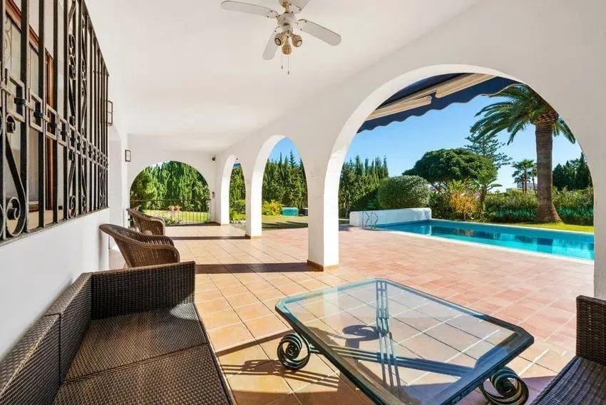 5 chambre Villa/Maison à vendre à Atalaya-Isdabe avec piscine garage - 1 330 000 € (Ref: 9729340)