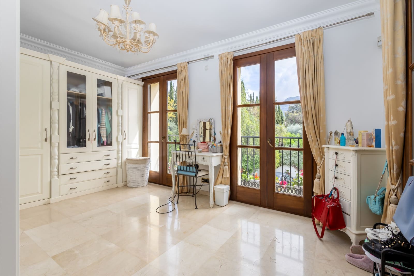 7 soverom Villa til salgs i Alhaurin el Grande med garasje - € 2 200 000 (Ref: 9732205)